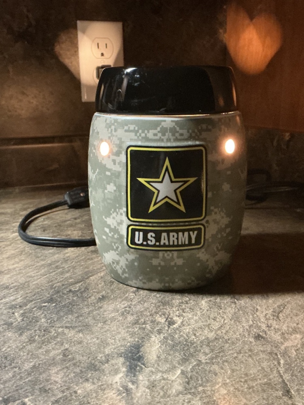 Scentsy U.S. Army Full Size Warmer